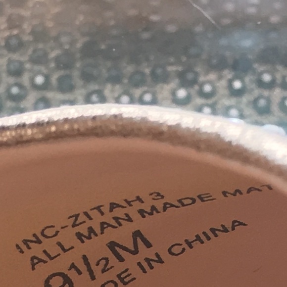 INC Zitah Pointed Toe Rhinestone Heels Size 9.5M - Picture 4 of 5